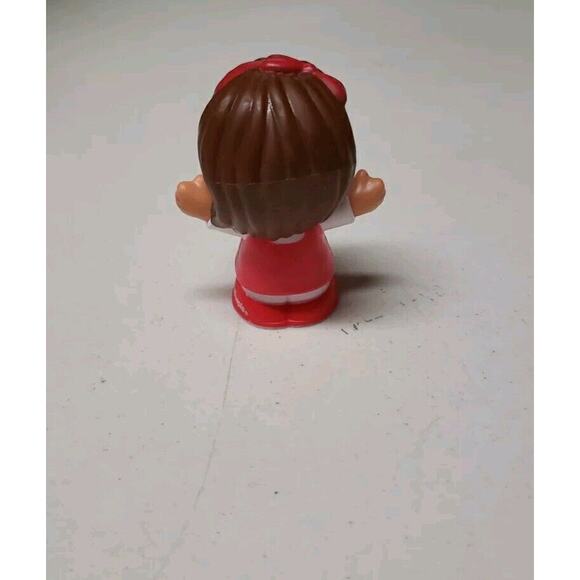 Fisher Price Little People Assorted Figures Set of 4 Great Used Condition - Picture 5 of 9